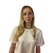 Tengo el grado de estudios ingleses ademas del master en profesorado y otro master adicional enfocado en estudios ingleses.